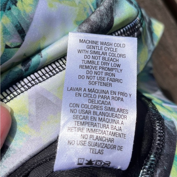 Everlast sports bra size medium - Picture 11 of 12